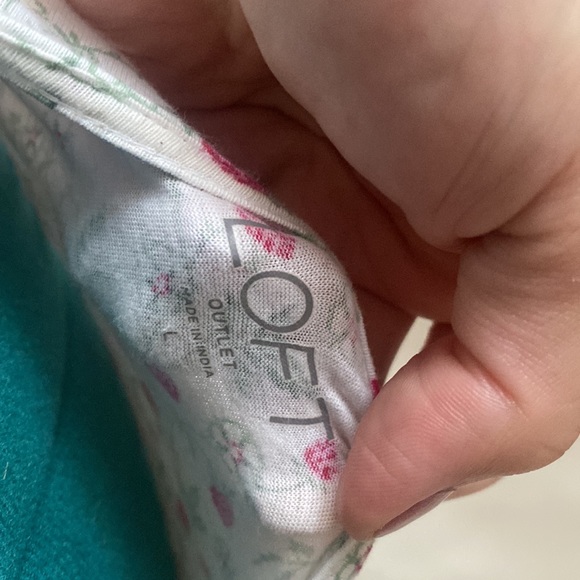 Raspberry peplum top - Picture 2 of 3